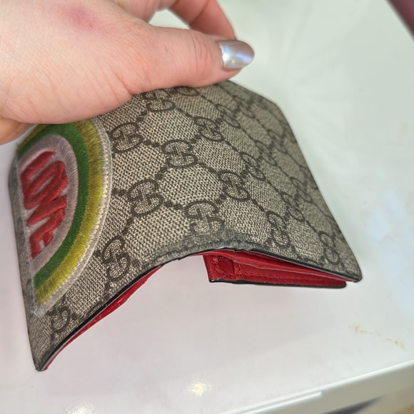 Gucci Love Coated Canvas Wallet - Picture 7 of 7